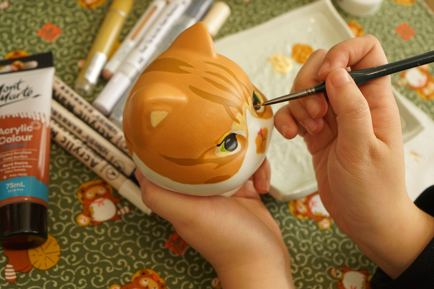 Personalized Ceramic Cat Urn with Name & Birthday Cat Bowl Design