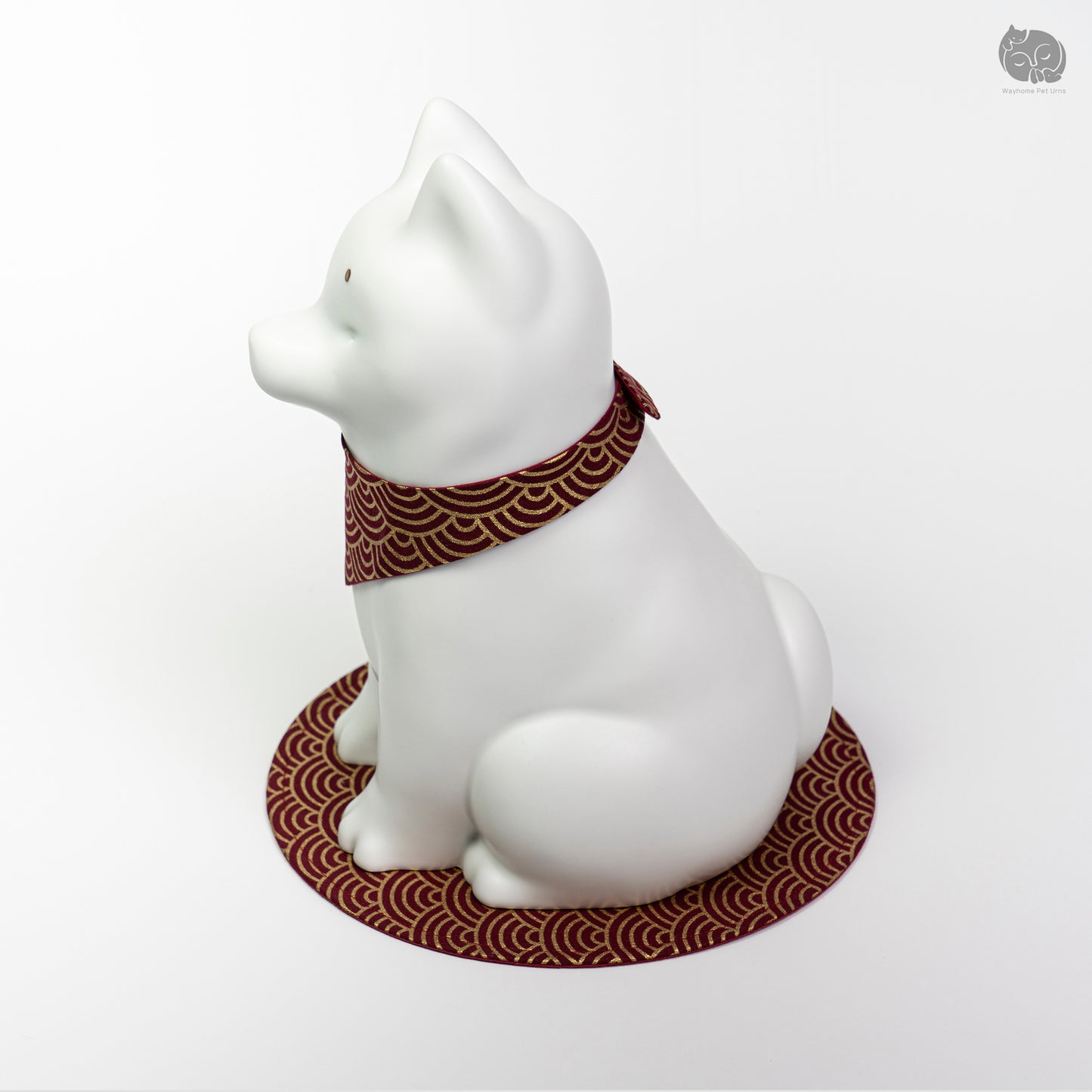 Shiba Memorial Urn with Plaid Collar (Large)