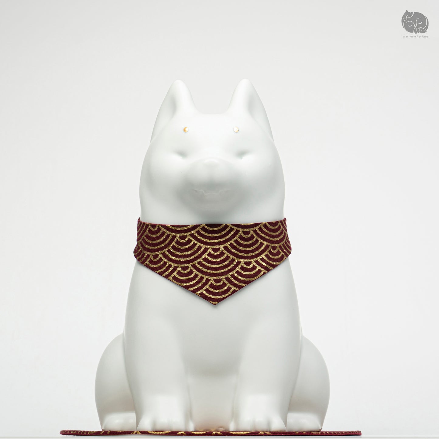 Shiba Memorial Urn with Plaid Collar (Large)