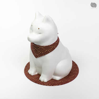 Shiba Memorial Urn with Plaid Collar (Large)