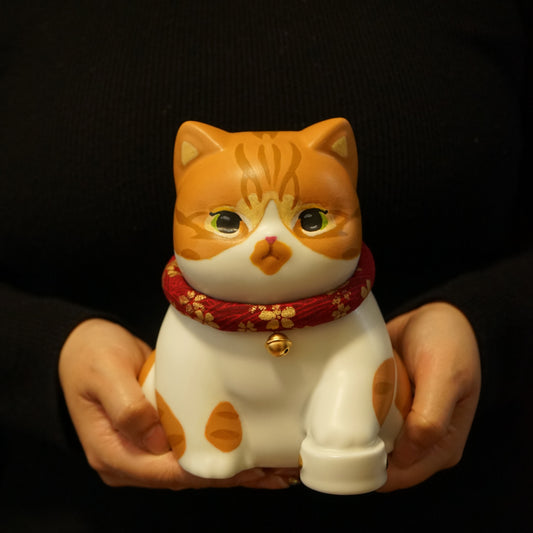 Personalized Ceramic Cat Urn with Name & Birthday Cat Bowl Design